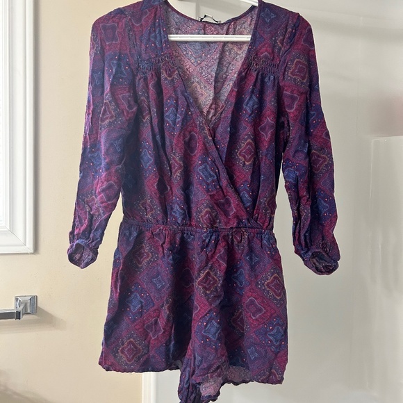 American Eagle Romper - Picture 1 of 3